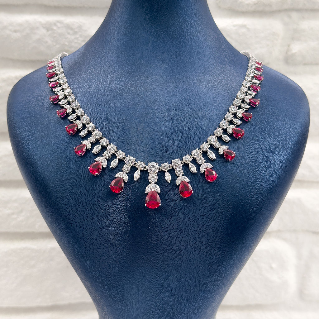 Pırlanta Montür Yakut Taşlı Gümüş Gerdanlık