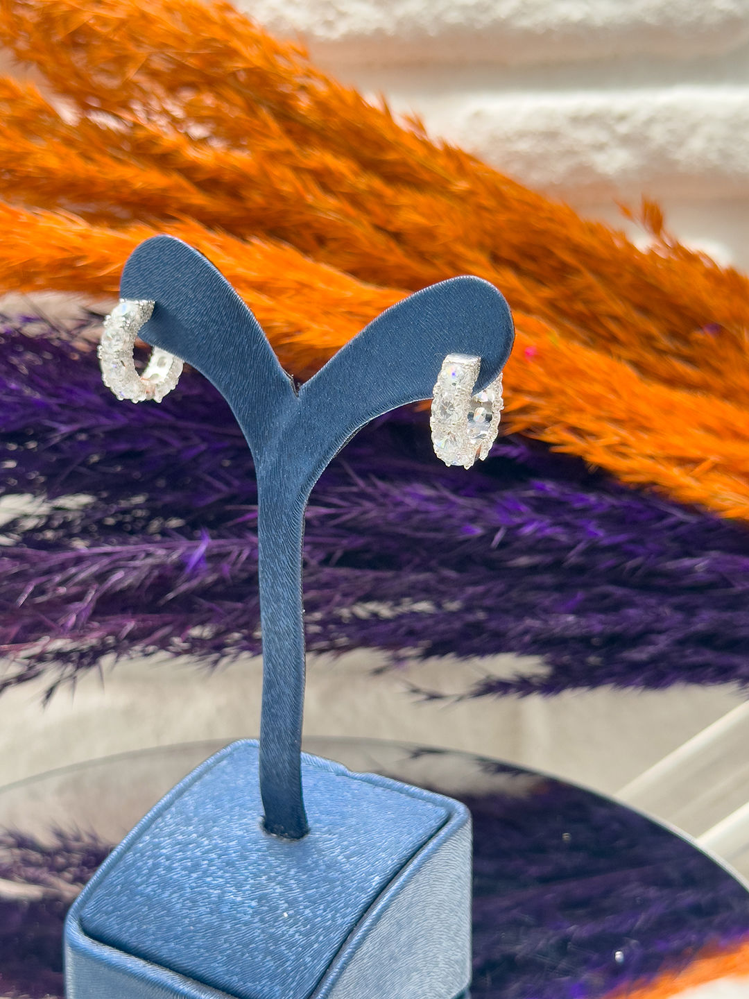 925 Ayar Gümüş Pırlanta İşçiliği Zirkon Taşlı Halka Trend Kadın Küpe