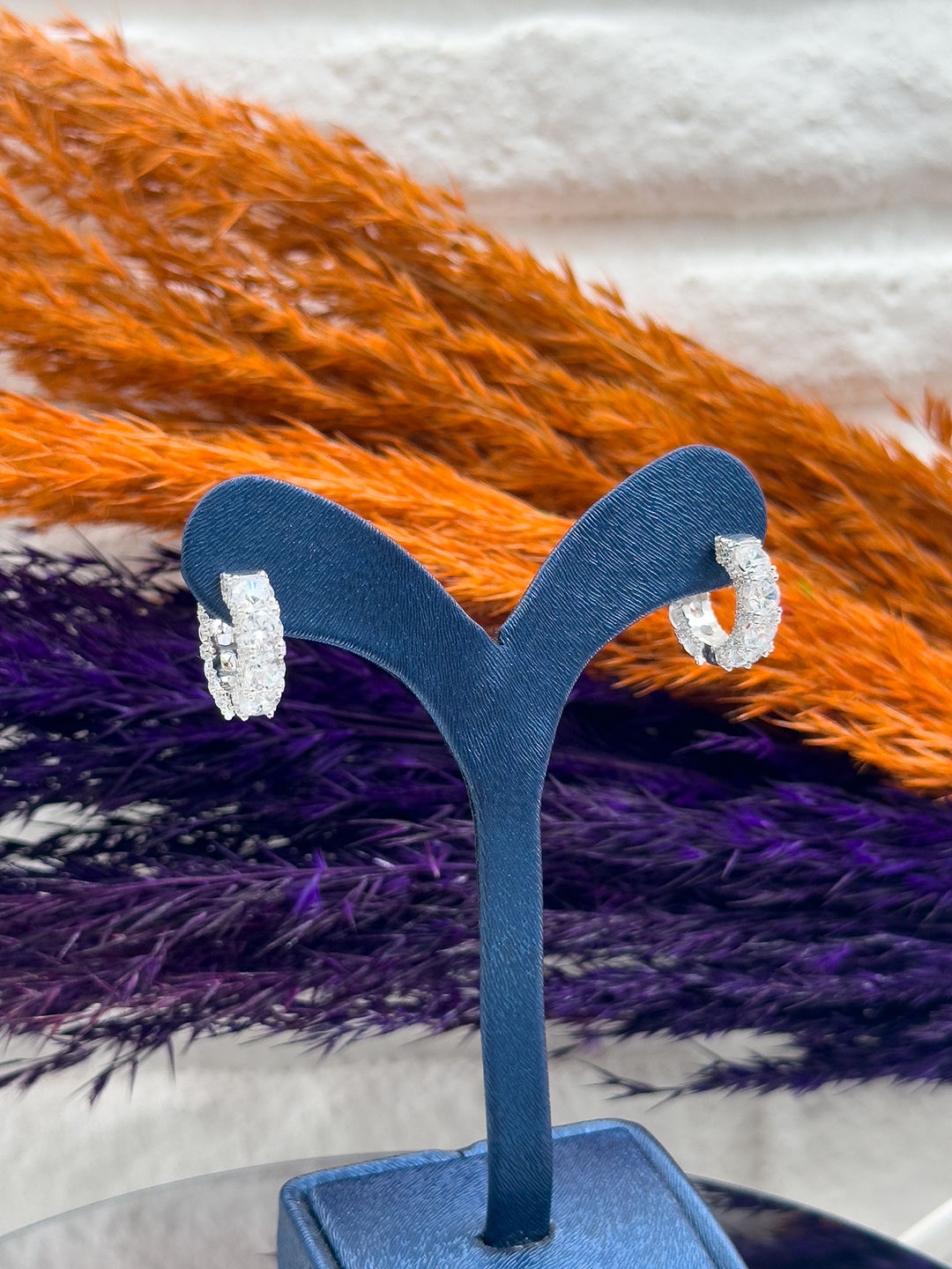 925 Ayar Gümüş Pırlanta İşçiliği Zirkon Taşlı Halka Trend Kadın Küpe