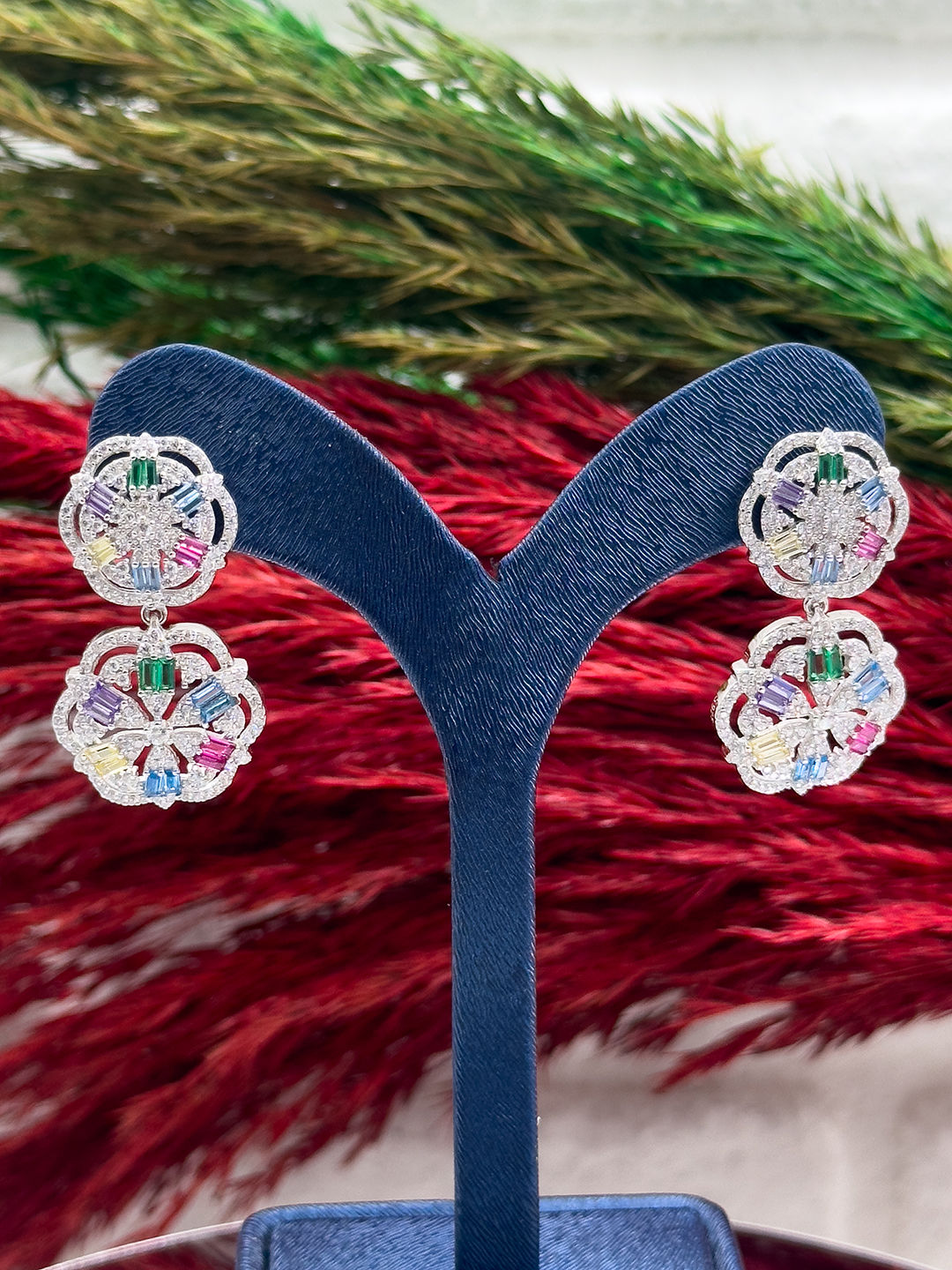 925 Ayar Gümüş Mix Taşlı Şık Kadın Küpe