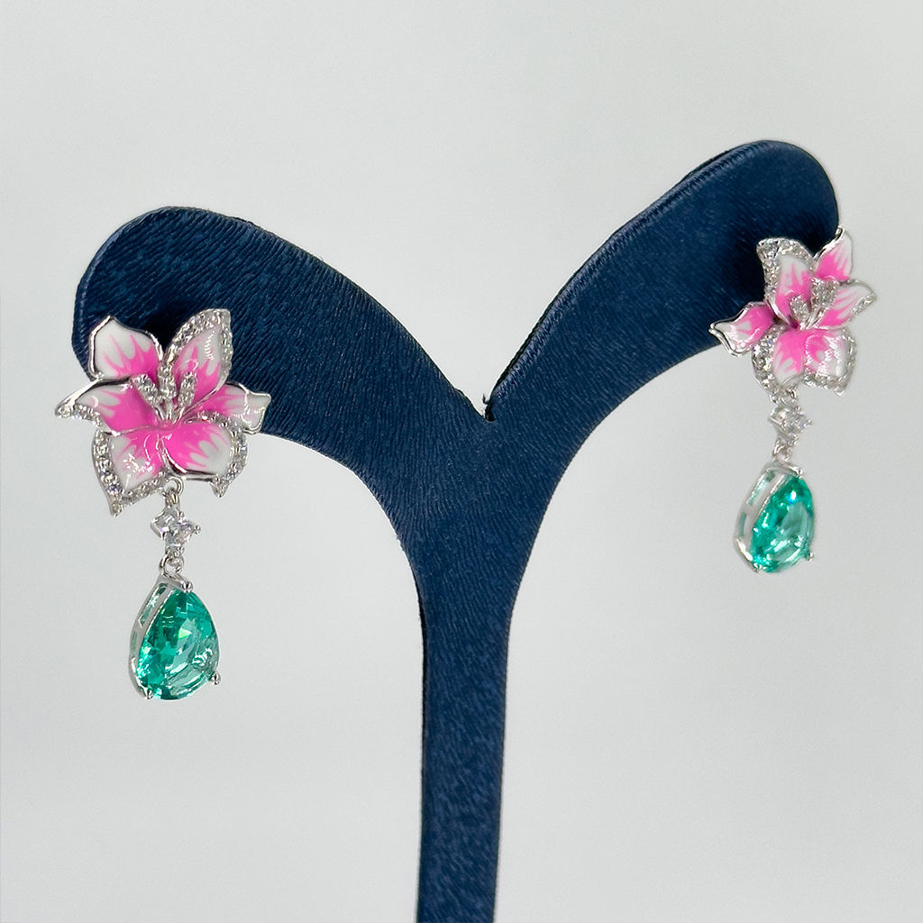 Özel Üretim Mineli Paraiba Taşlı Gümüş Küpe