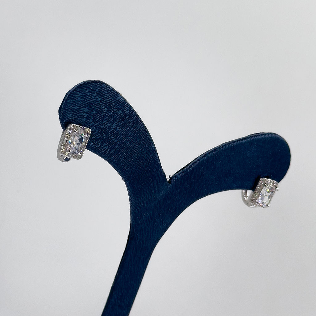 Baget Taşlı 925 Ayar Gümüş Küpe