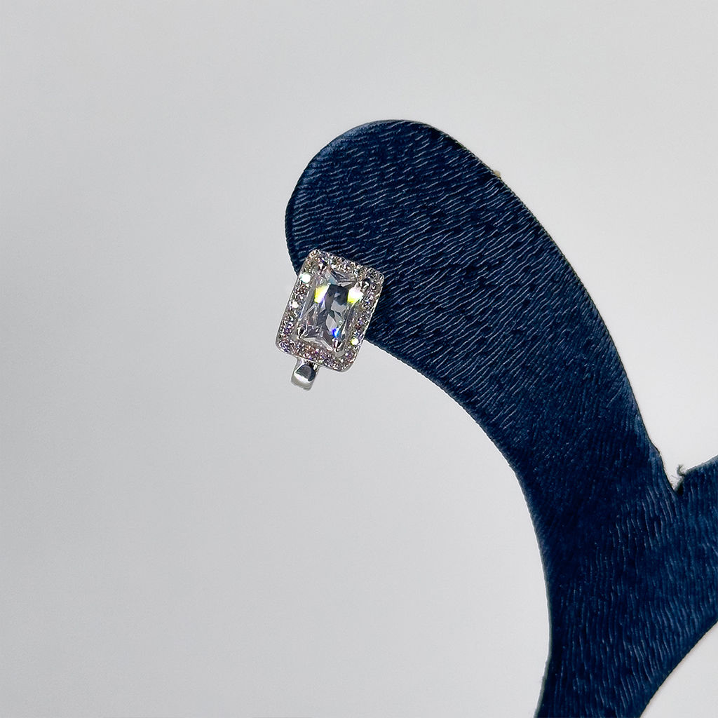 Baget Taşlı 925 Ayar Gümüş Küpe