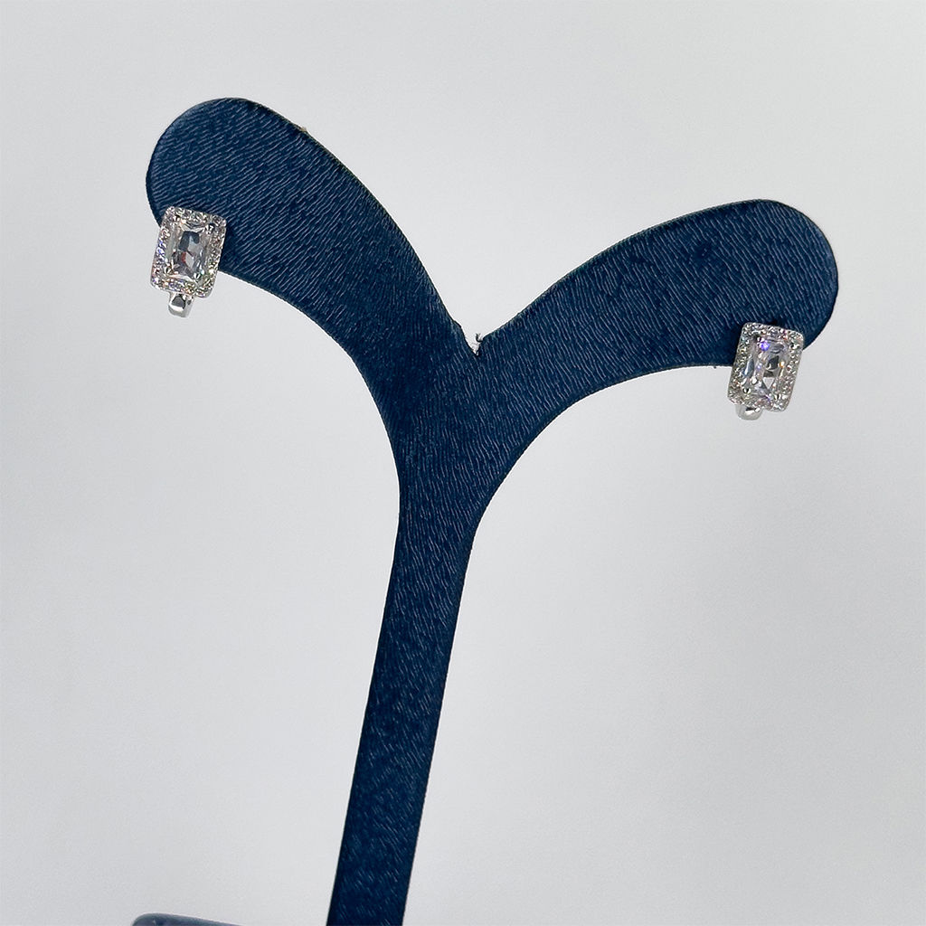 Baget Taşlı 925 Ayar Gümüş Küpe