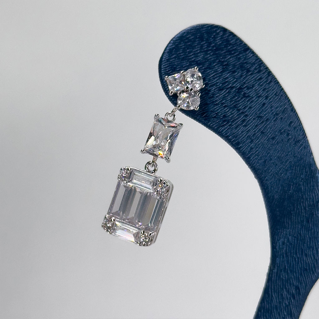 Pırlanta Montür İkili Baget Gümüş Küpe