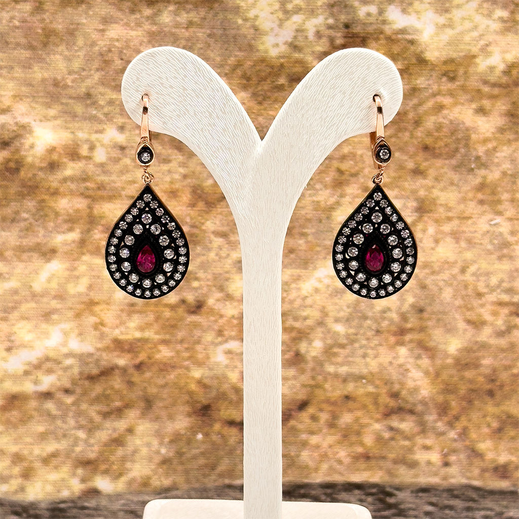 Elmas Montür Yakut Taşlı Damla Gümüş Küpe