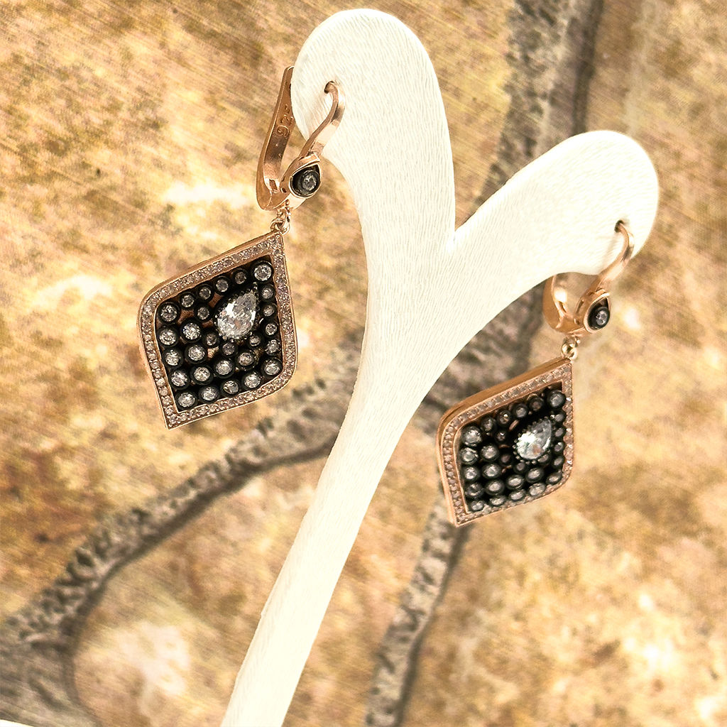 Elmas Montür Özel Üretim Gümüş Küpe