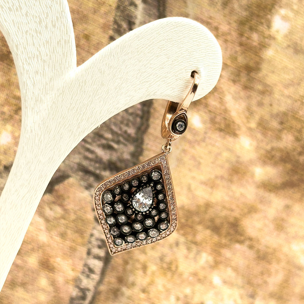 Elmas Montür Özel Üretim Gümüş Küpe