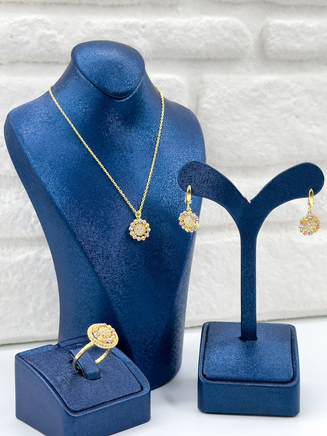 Üç Renkli Dorika Kadın Gümüş Set Takımı - Kolye Seti