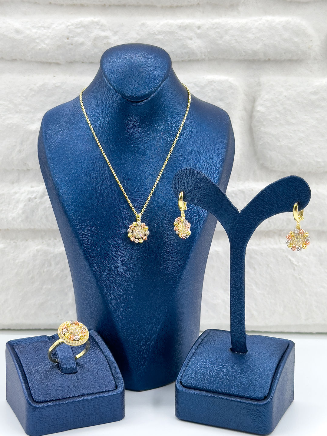 Üç Renkli Dorika Kadın Gümüş Set Takımı - Kolye Seti