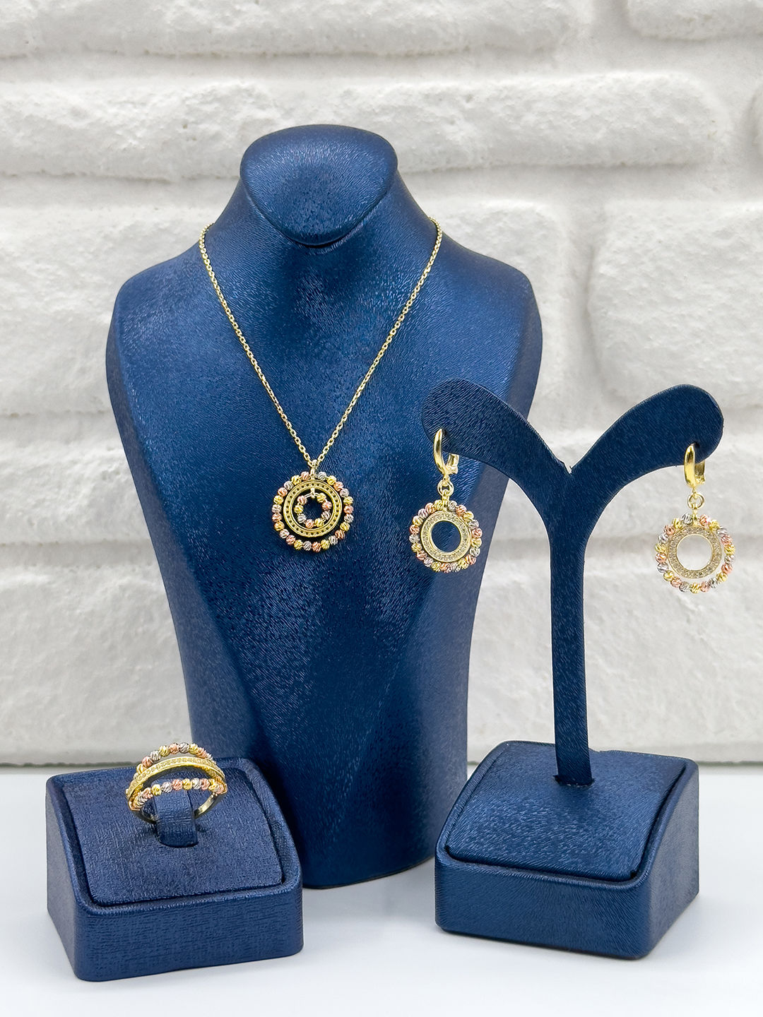 Üç Renkli Dorika Model Kadın Gümüş Set Takımı