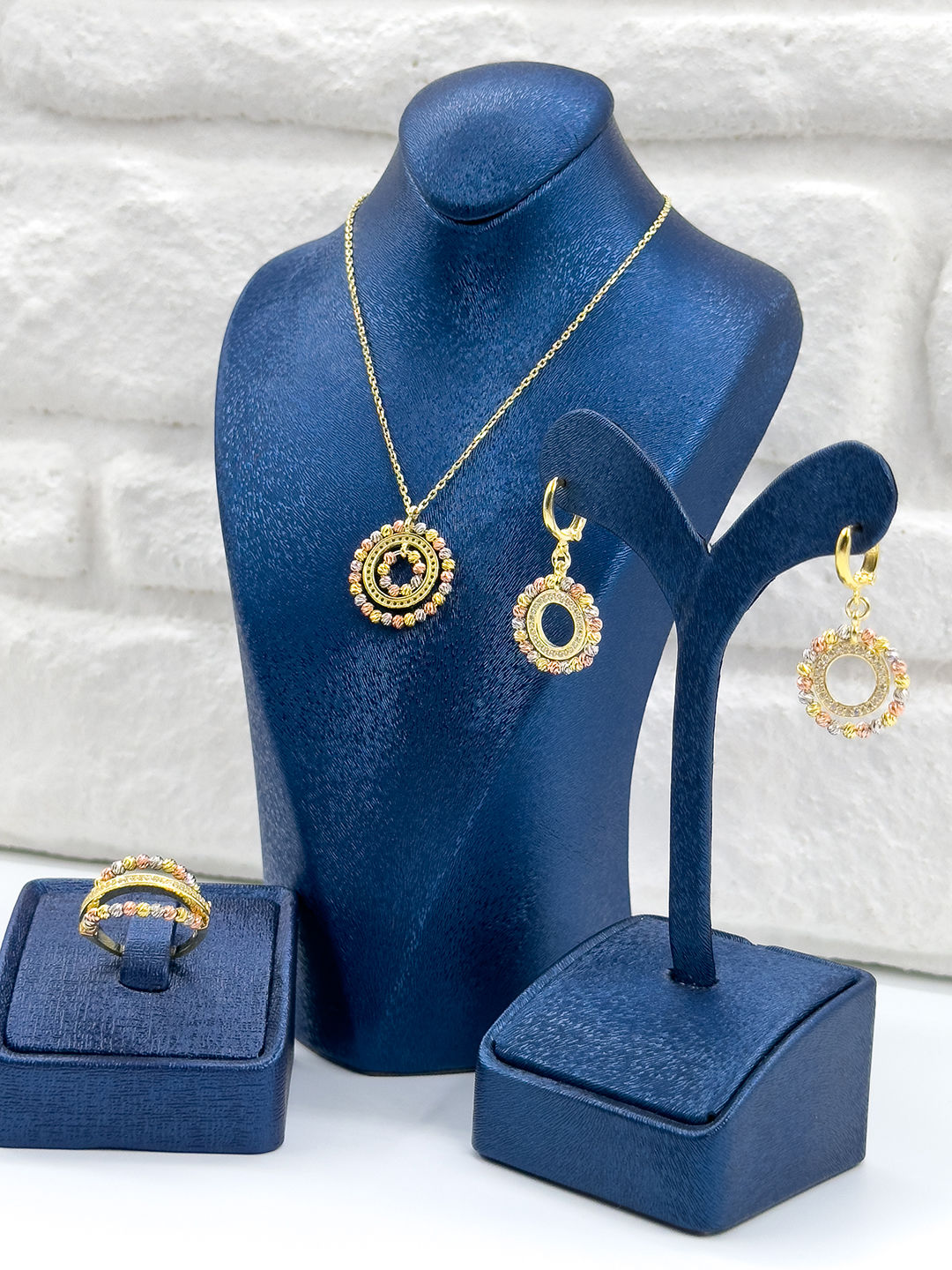 Üç Renkli Dorika Model Kadın Gümüş Set Takımı