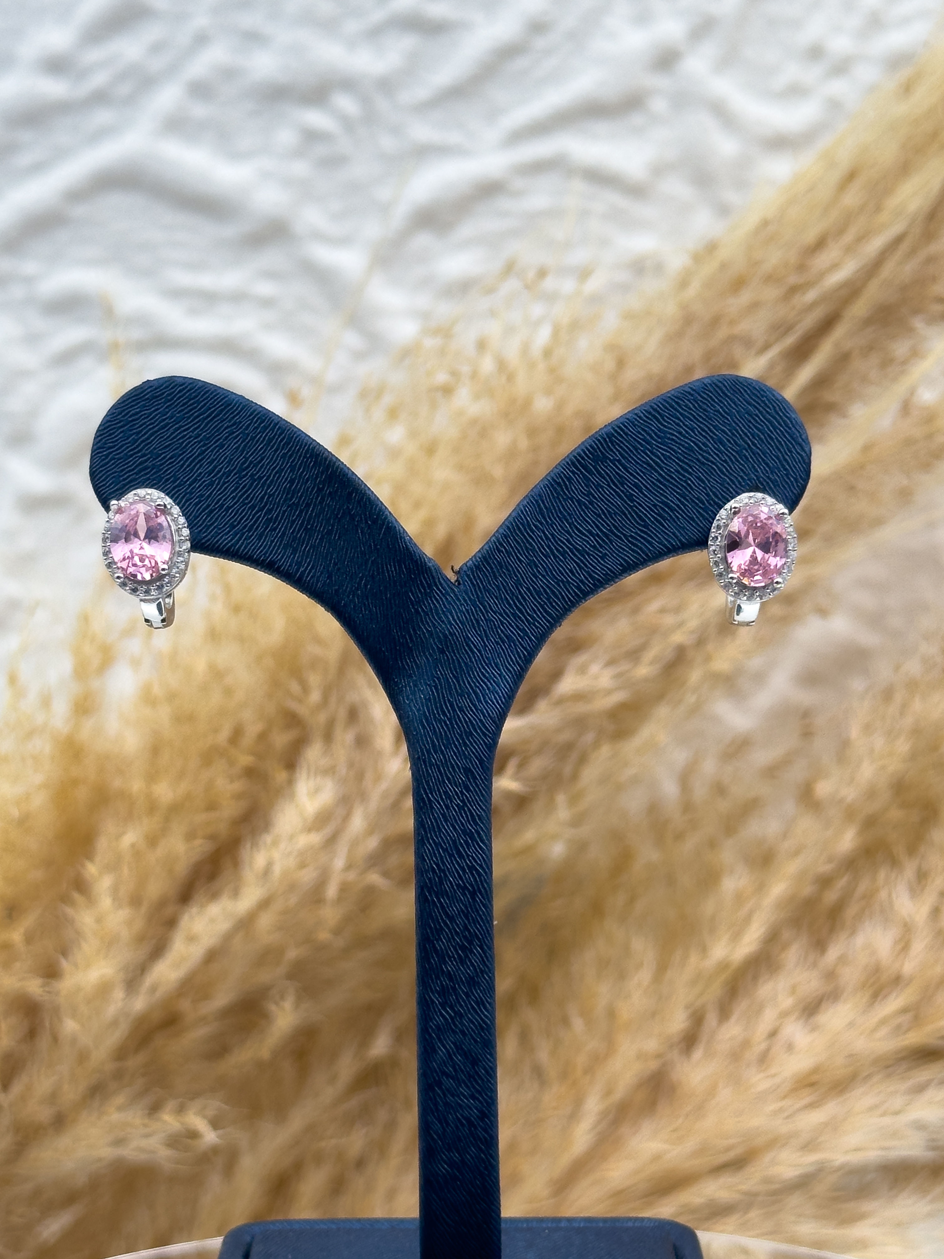 925 Ayar Gümüş Pembe Kuvars Taşlı Günlük Kullanım Kadın Küpe – Zarif ve Şık Tasarım