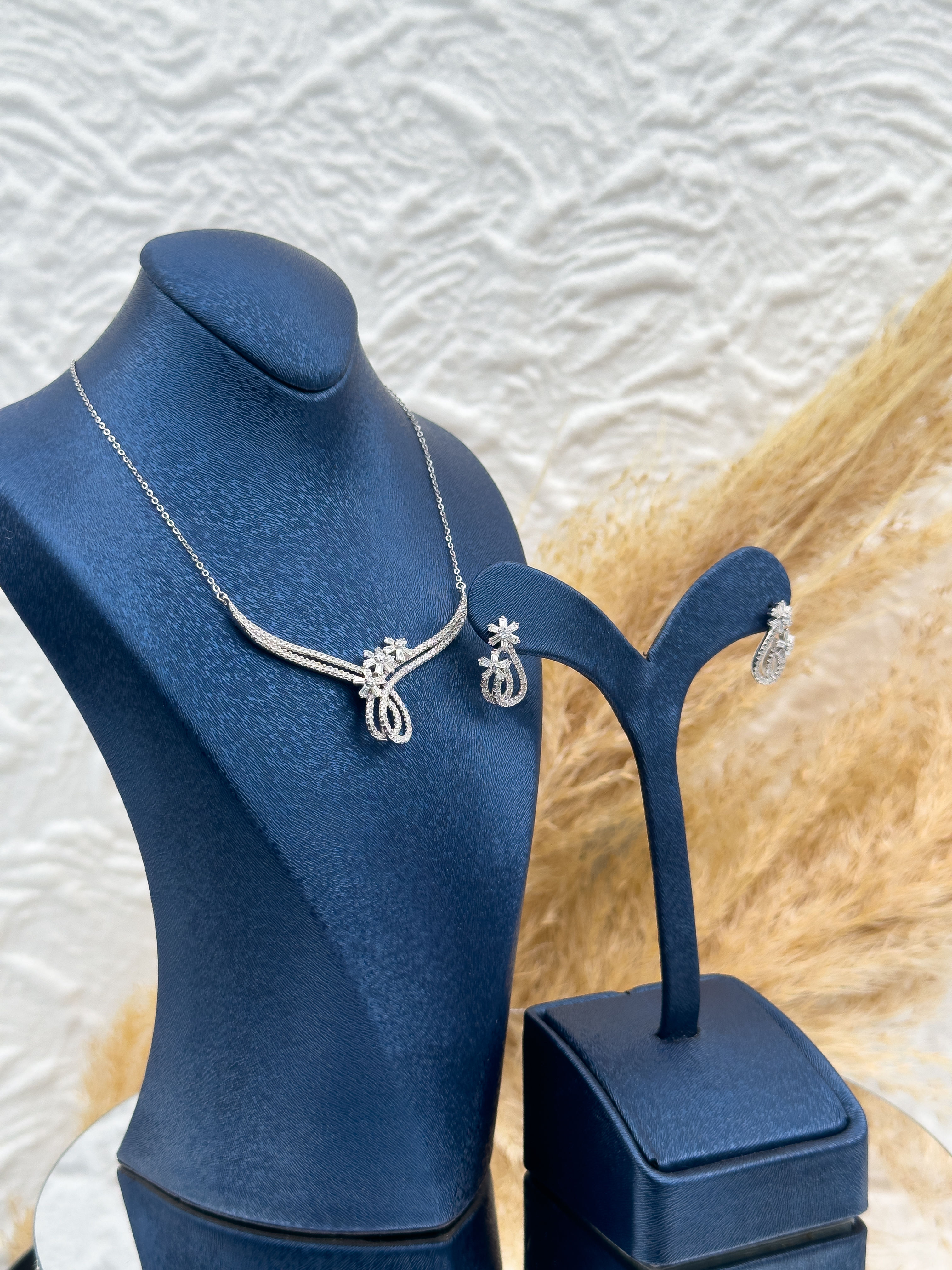 925 Ayar Gümüş Çiçek Tasarımlı Özel Seri Mini 2’li Kadın Takı Seti