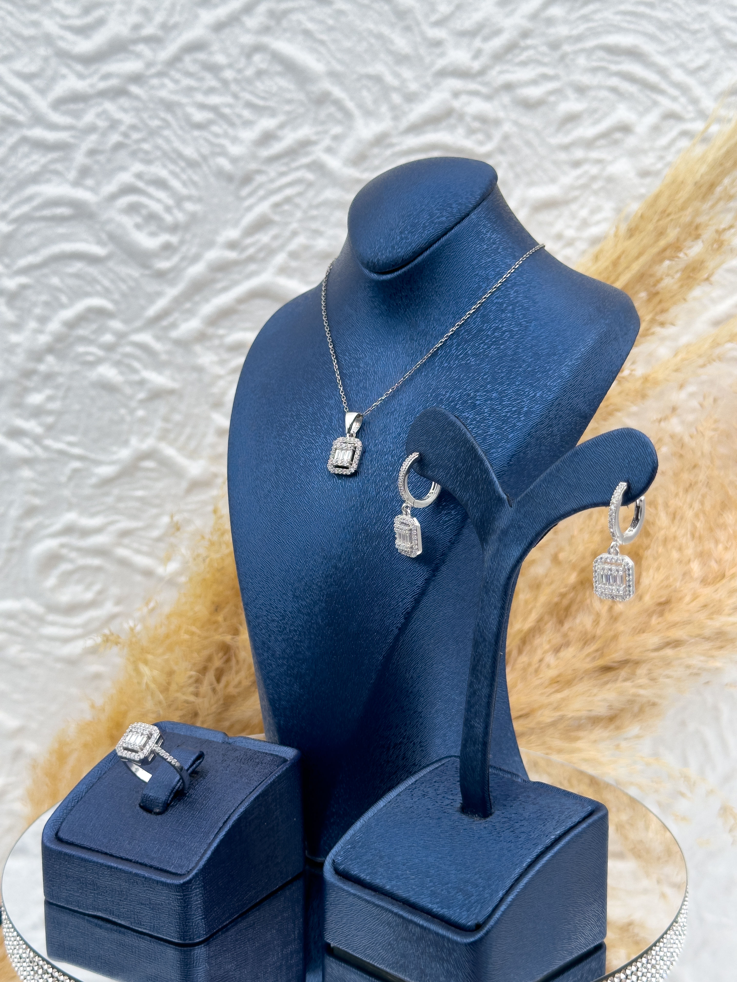 925 Ayar Gümüş Pırlanta Montür Baget Taşlı 3’lü Kadın Takı Seti