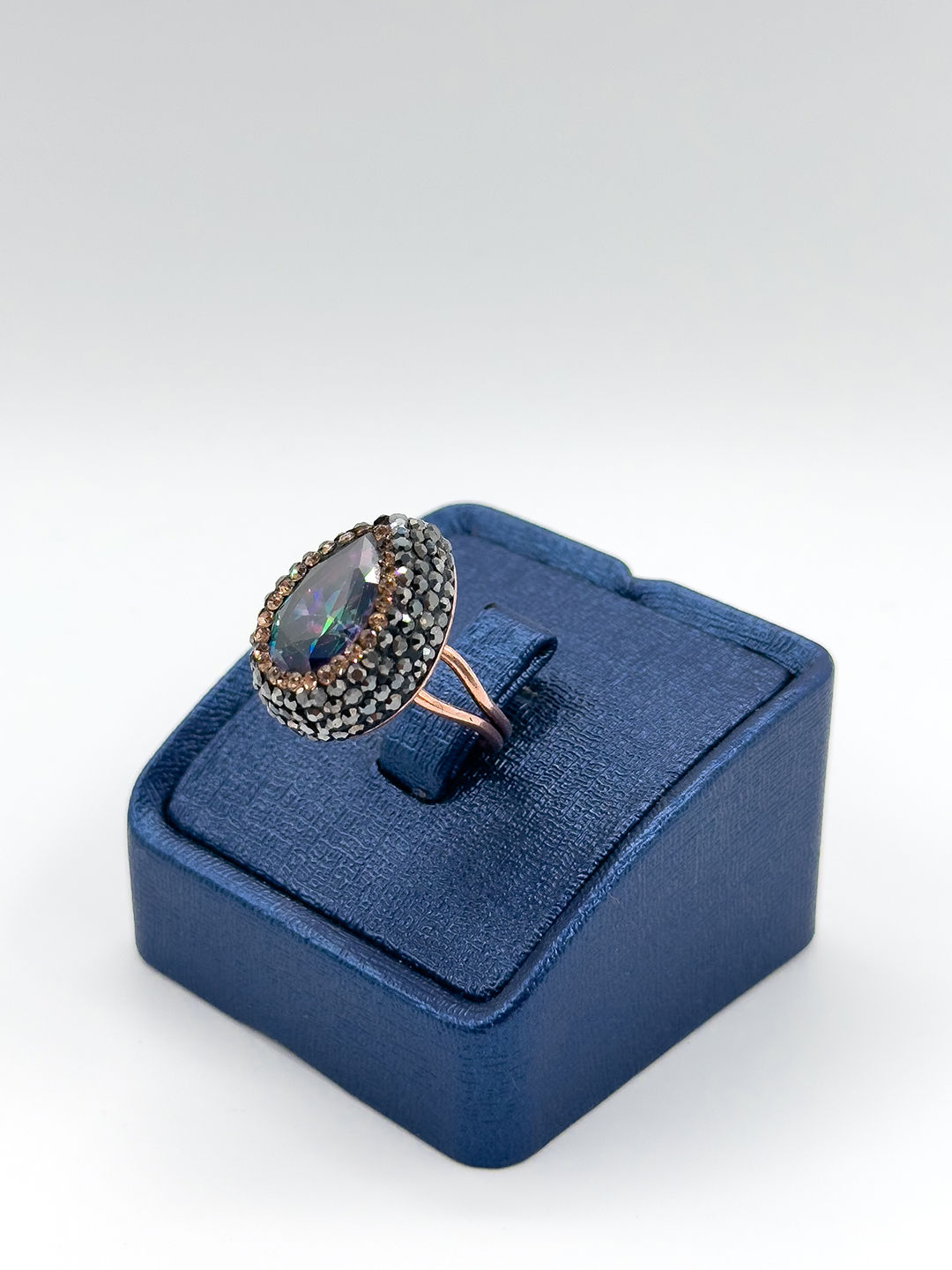 Damla Mistik Topaz Taşlı Kadın Gümüş Yüzük