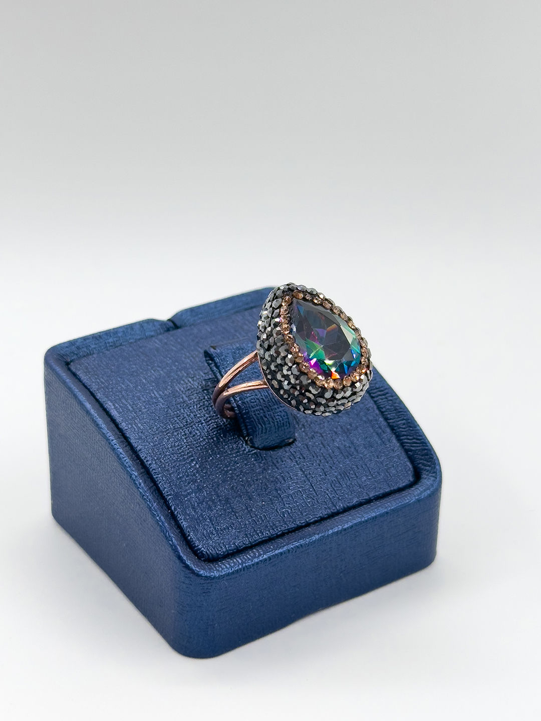 Damla Mistik Topaz Taşlı Kadın Gümüş Yüzük