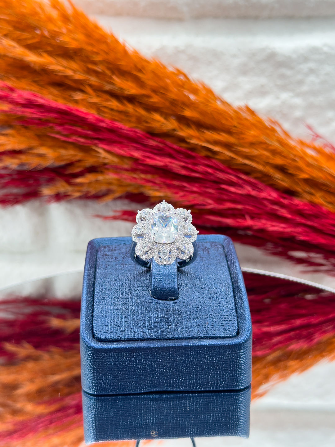 925 Ayar Gümüş Pırlanta Montürlü Zirkon Taşlı Baget Popüler Kadın Yüzük