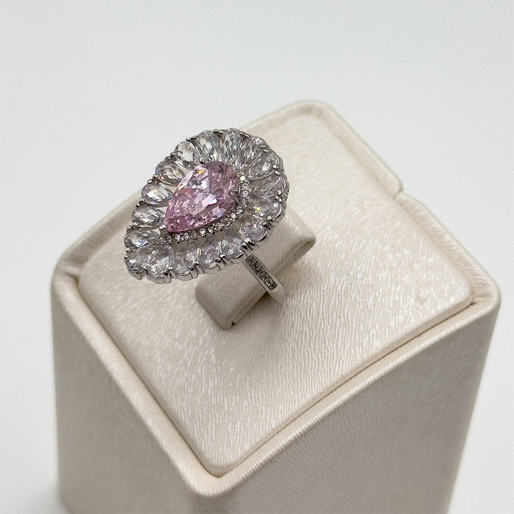 Damla Modeli Özel Seri Gümüş Yüzük