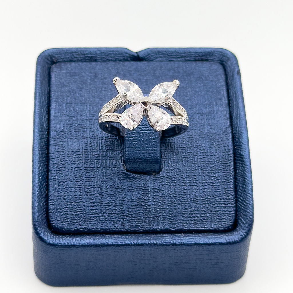 Zirkon Mekik Taşlı Gümüş Yüzük