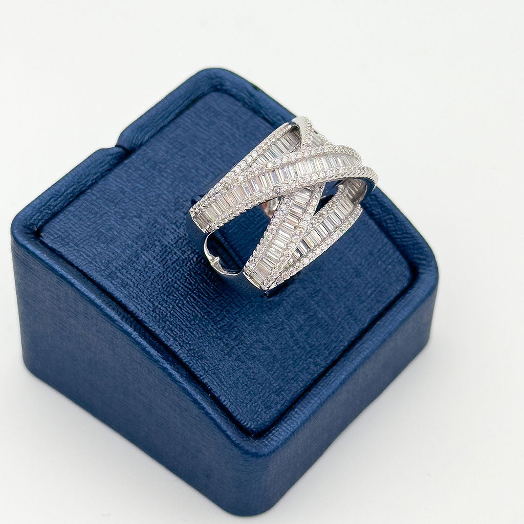 Pırlanta Montür Baget Sarmal Gümüş Yüzük