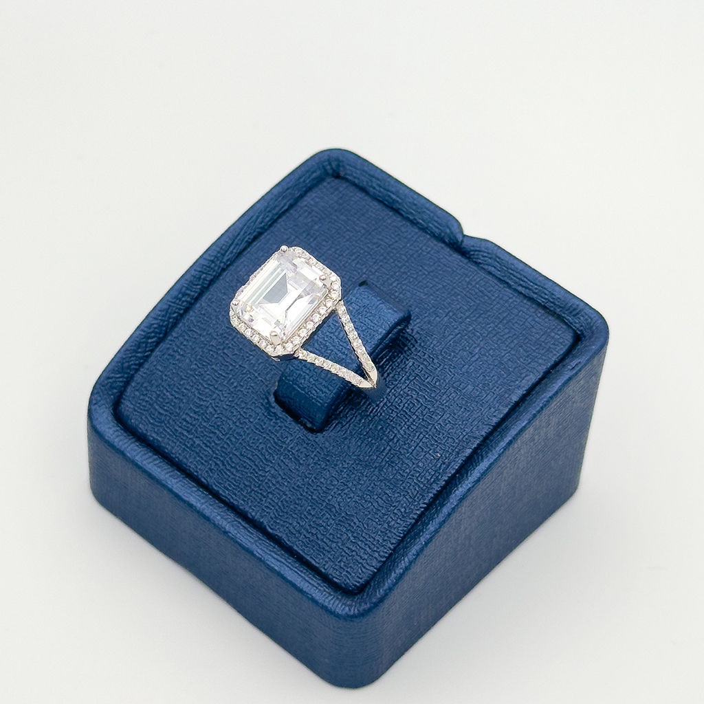 Baget Taşlı Klasik Gümüş Yüzük