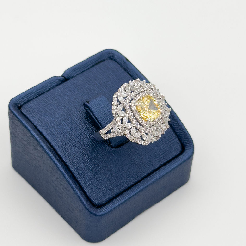 Pırlanta Montür Sitrin Taşlı Gümüş Yüzük