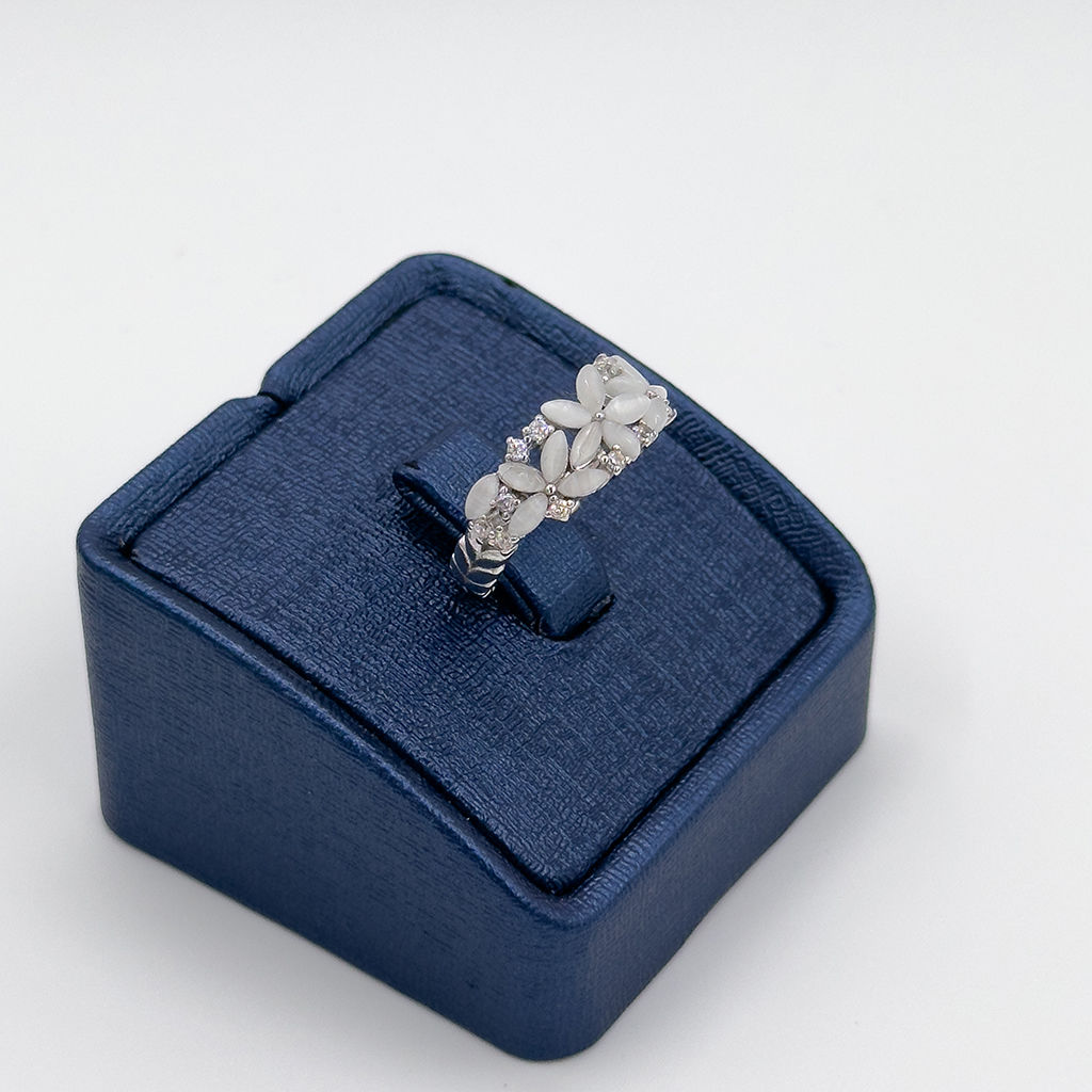 Sedef Taşlı Çiçek Gümüş Yüzük