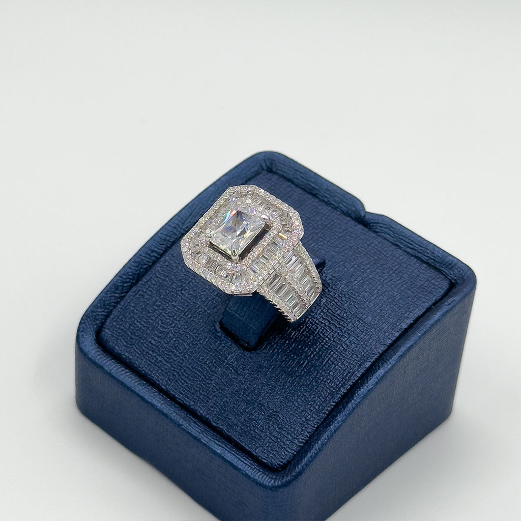 Pırlanta Montür Baget Gümüş Yüzük - LVRYZK48