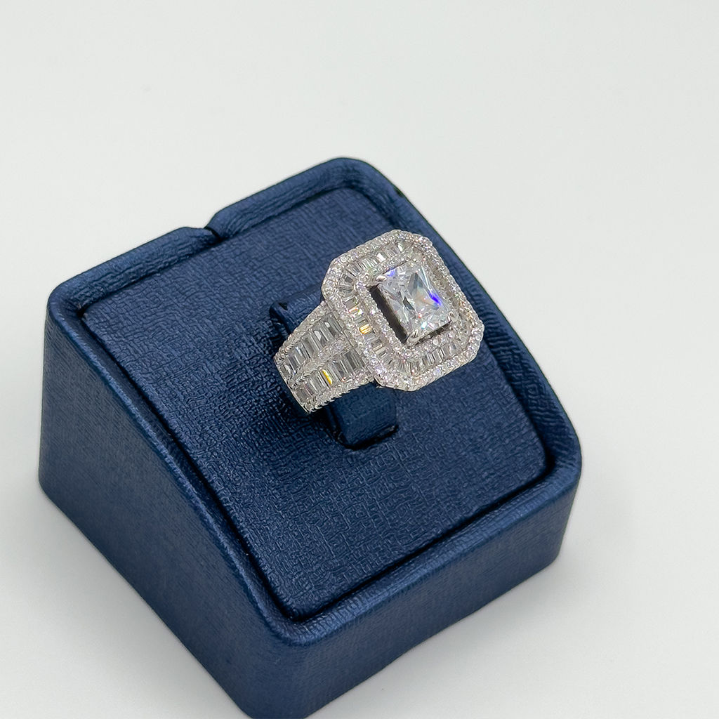 Pırlanta Montür Baget Gümüş Yüzük - LVRYZK48