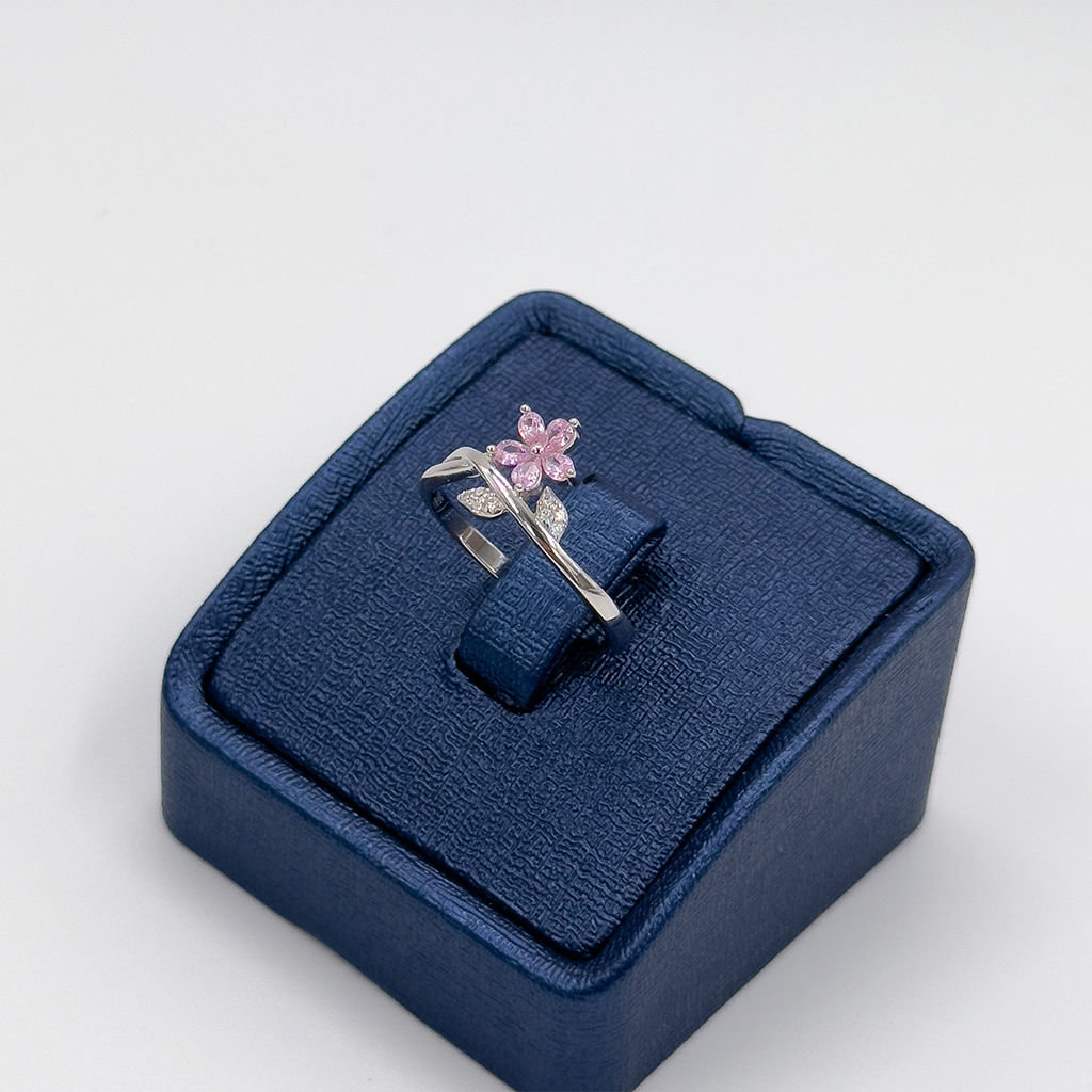 Pembe Kuvars Çiçek Modeli Gümüş Yüzük