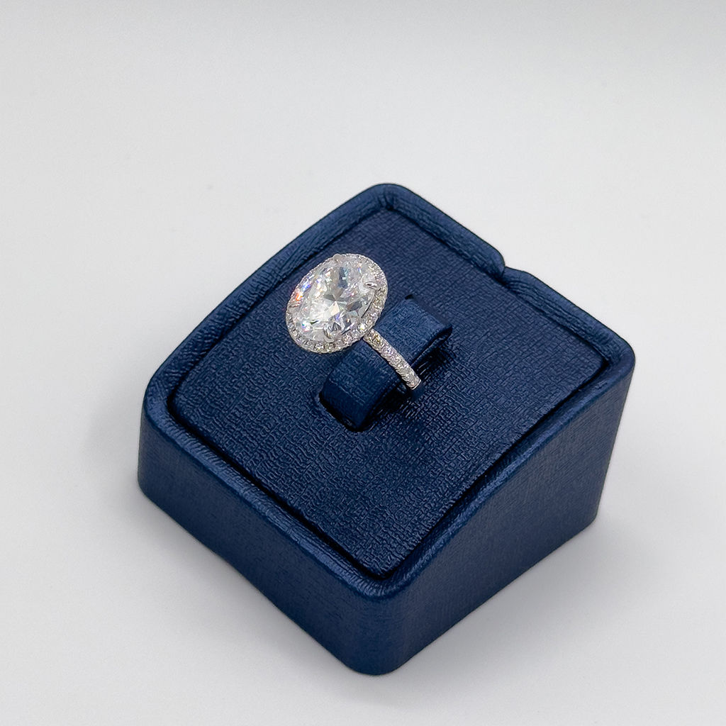 Oval Zirkon Taşlı Gümüş Yüzük