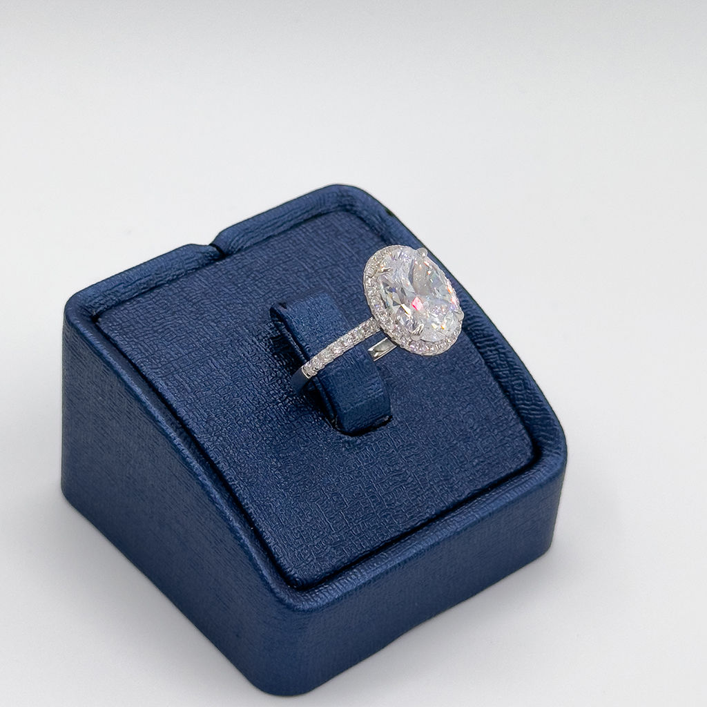 Oval Zirkon Taşlı Gümüş Yüzük