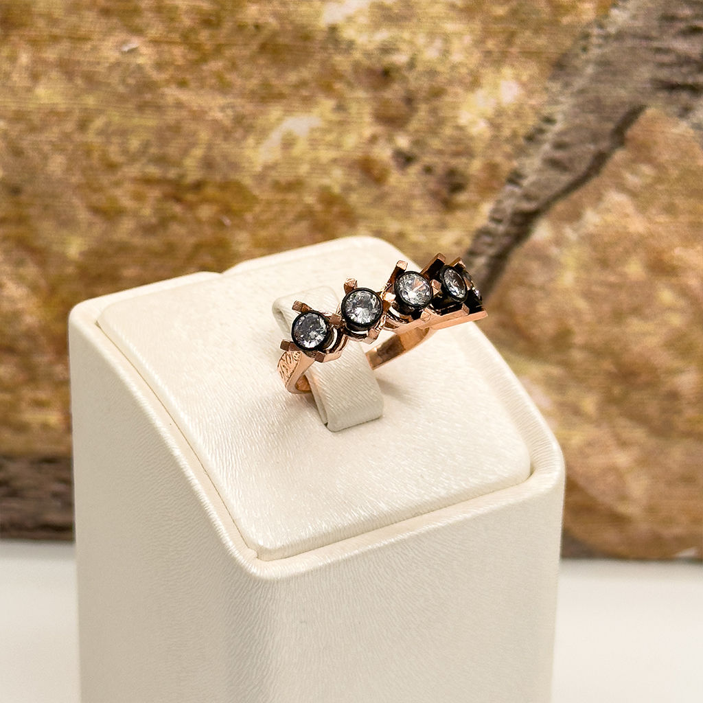 Elmas Montür Klasik Beştaş Gümüş Yüzük