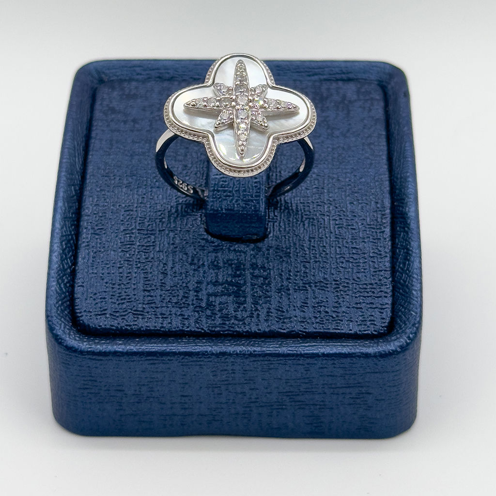 Sedef Taşlı Kuzey Yıldızı Gümüş Yüzük